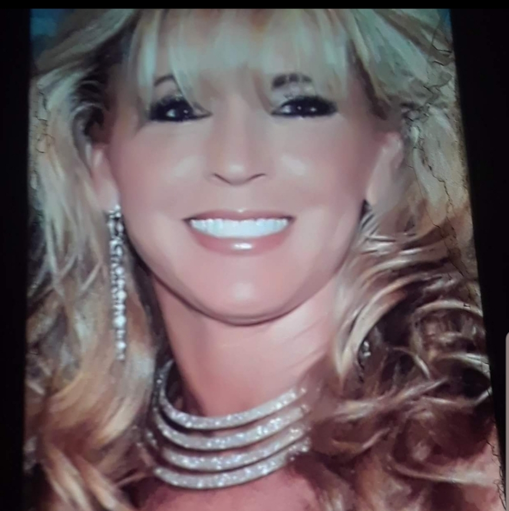 Meet your Posher, Tina